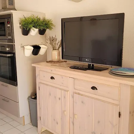 Cap Les Pins Ii Joli T2 Piscine Tennis Bordure Du Golf Mt St Martin Cap D'agde Lejlighed Agde