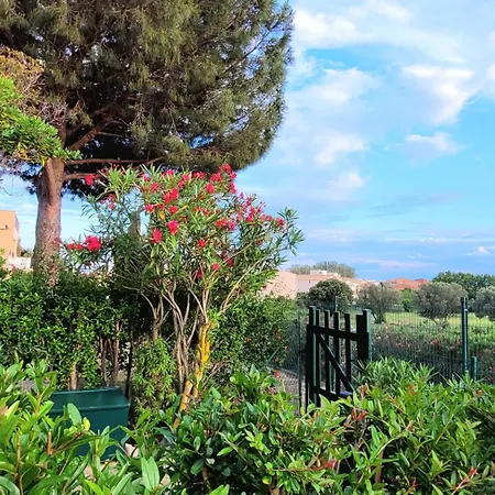 Cap Les Pins Ii Joli T2 Piscine Tennis Bordure Du Golf Mt St Martin Cap D'agde *