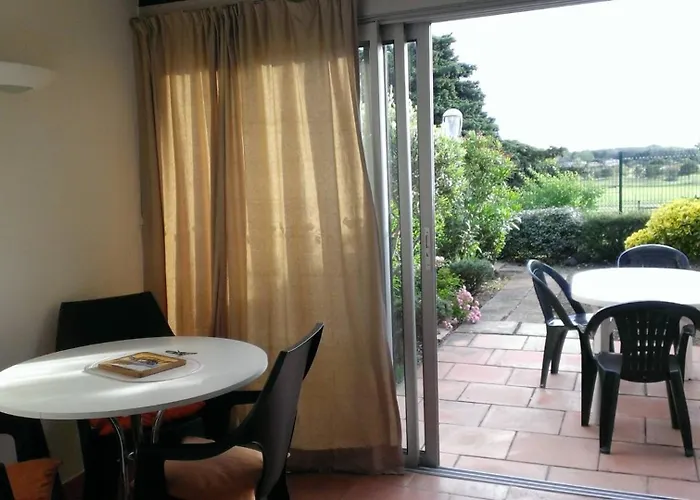 Cap Les Pins Ii Joli T2 Piscine Tennis Bordure Du Golf Mt St Martin Cap D'agde * آجد