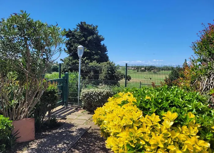 Cap Les Pins Ii Joli T2 Piscine Tennis Bordure Du Golf Mt St Martin Cap D'agde شقة آجد